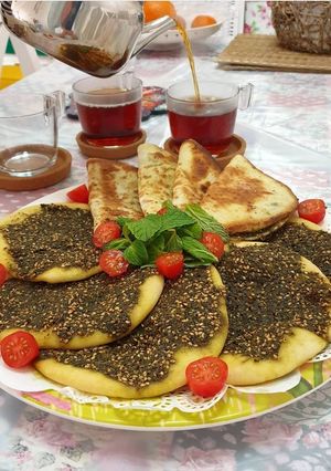 صورة لوصفة مناقيش زعتر ـ عجينة كل شي / بطريقة محمد الكلحه