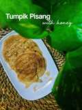 Tumpik Pisang with Honey