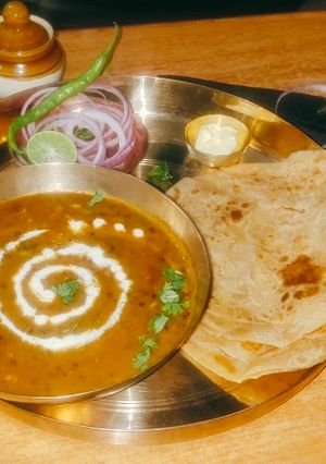 દાલ મખની(Dal Makhni Recipe In Gujarati) રેસીપી મુખ્ય ફોટો