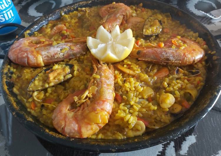 Paella de marisco