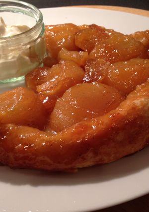 A picture of Tarte Tatin with Brandy Cream.