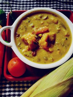 खतखत (khatkhat recipe in marathi) रेसिपी चे मुख्य फोटो