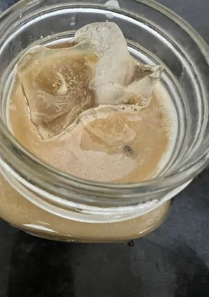 A picture of Korean iced coffee.