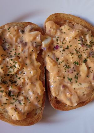Joghurtos fűszeres tojáskrém recept fotója