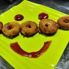 A picture of Onion rings.