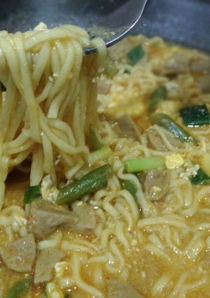 Foto resep Mi Rebus Bumbu Sendiri (Enak dan Gampang)
