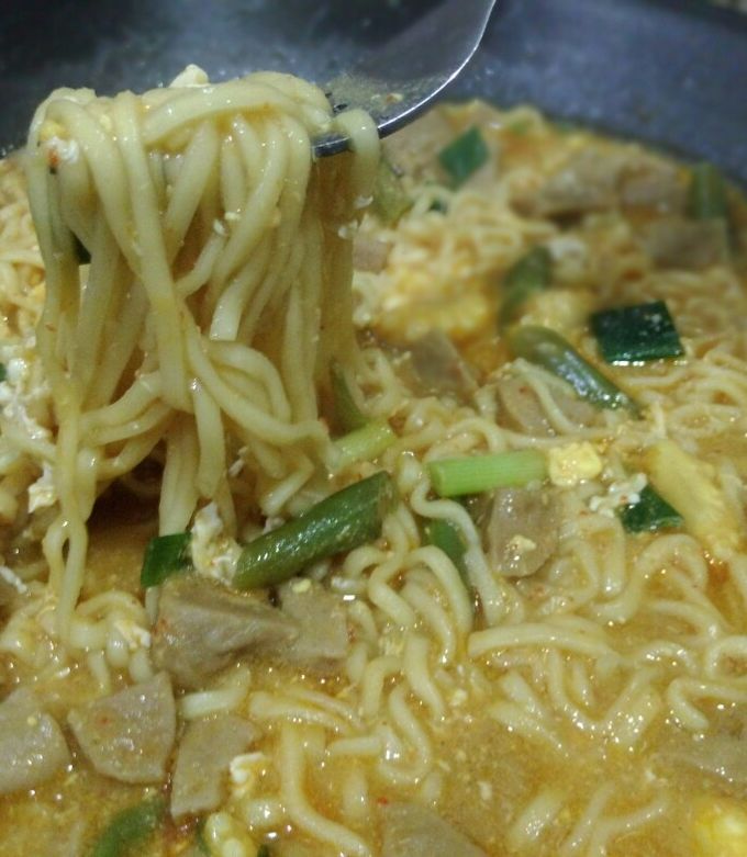 Foto resep Mi Rebus Bumbu Sendiri (Enak dan Gampang)