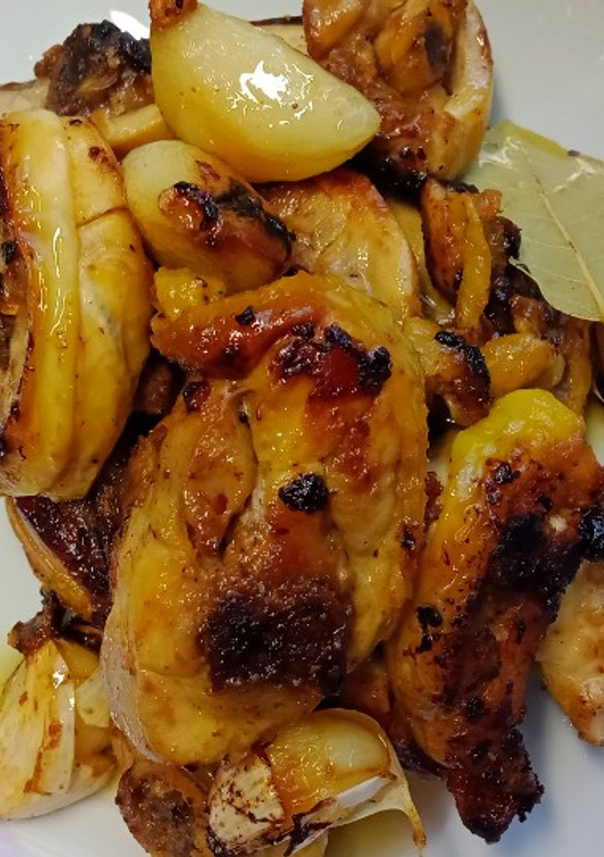 Una foto de Pollo al ajillo fácil