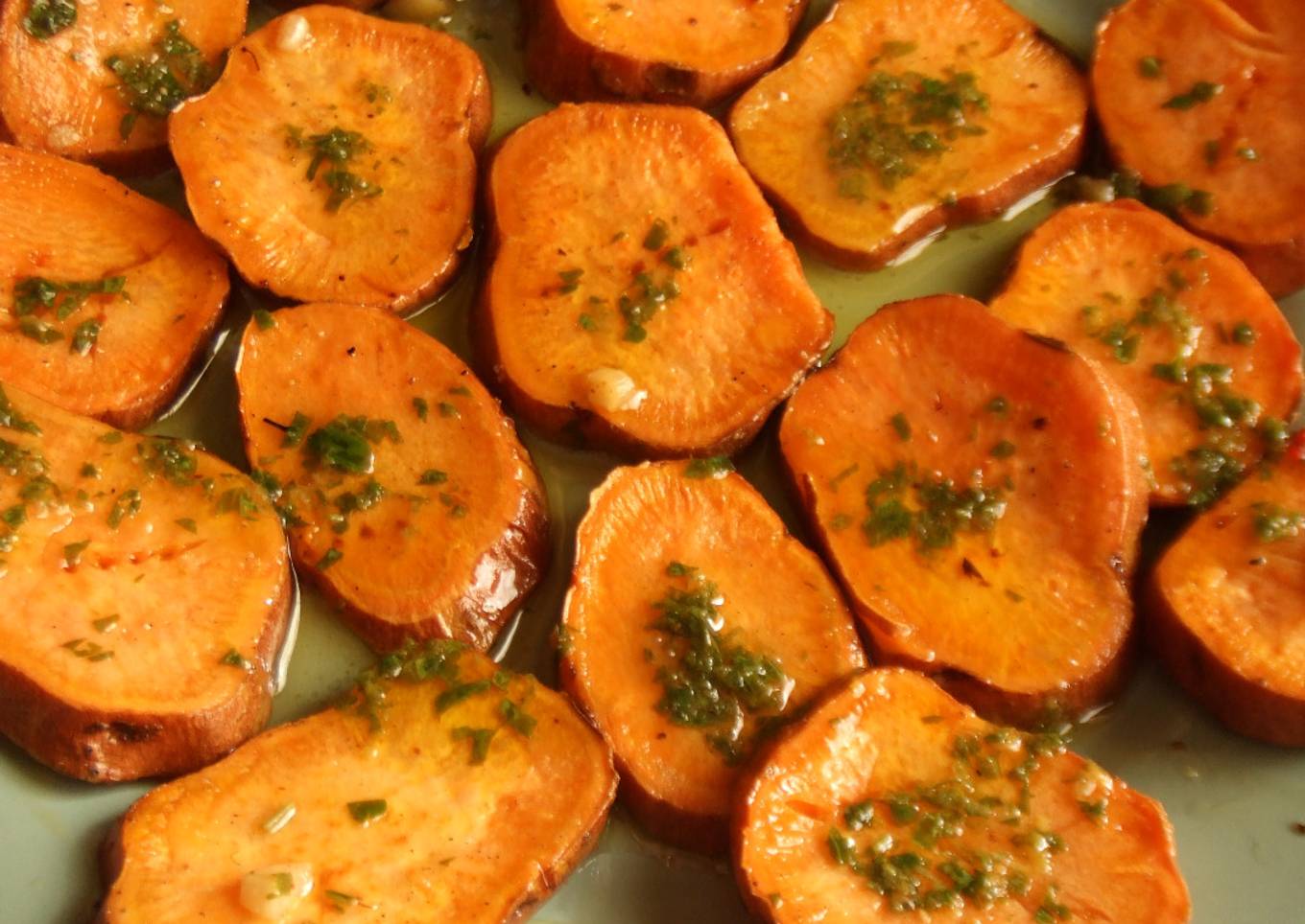 Batatas asadas al aceite de lima