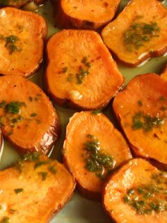 Una foto de Batatas asadas al aceite de lima