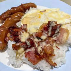 Our very own Bacsilog ❤️ A picture of Our very own Bacsilog ❤️.