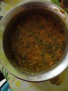 பாலைக்கீரை சாம்பார் (Palak keerai sambar recipe in tamil) செய்முறை முக்கிய புகைப்படம்