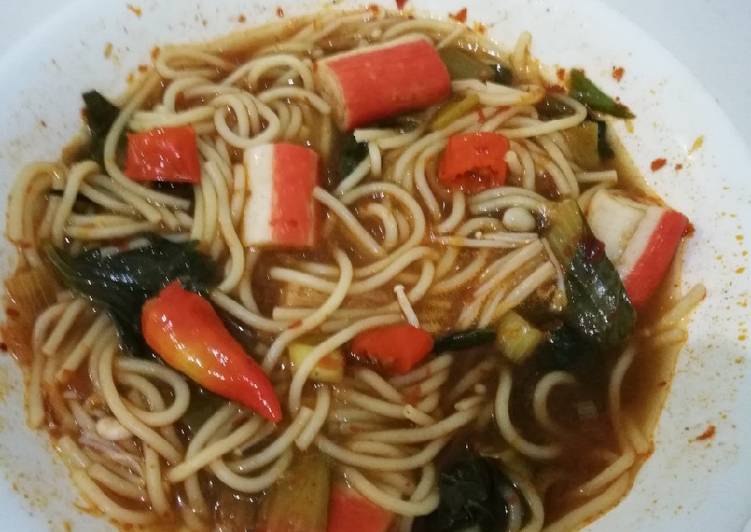 Spaghetti Tom Yum Bamboe