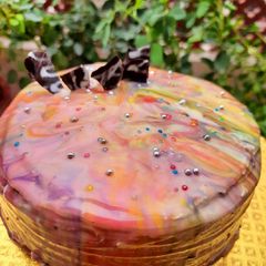 A picture of Marble Glaze Cake.
