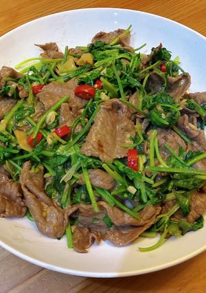小炒牛肉 的食譜成品照片