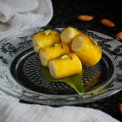 A picture of Aam papad sandesh.