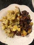 Spezzatino di cinghiale con patate e carote e contorno di cavolfiori alla curcuma