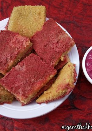 A picture of Red Velvet Dhokla with Pink Chutney.