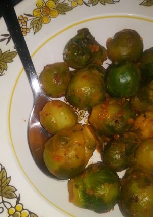 A picture of Sauteed Brussel Sprouts.