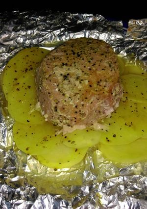 Una foto de Atún con papas al horno