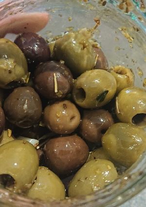 A picture of Marinated Olives.