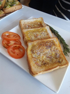 A picture of Egg in hole # eldybreakfast contest.