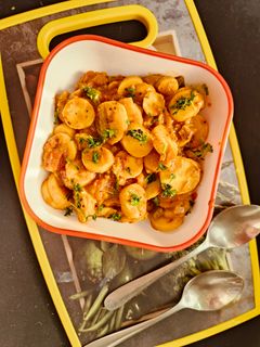 स्वादिष्ट मसालेदार अरबी कतली रेसिपी मुख्य फोटो