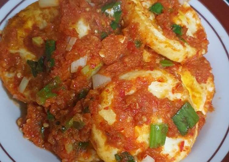 Resep Telur sambal oleh Venny - Cookpad