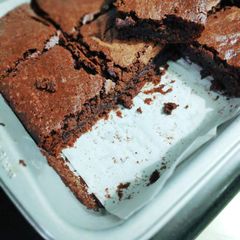 A picture of Eggless one pot brownie.