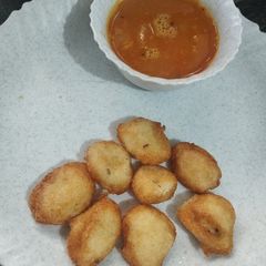 Vada sambar A picture of Vada sambar.