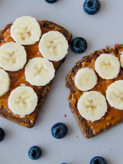 Foto de Tostas de Banana e Manteiga de Amendoim