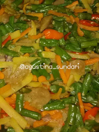 Cara Mudah Membikin Resep 34. Tumis sayuran bakso (buncis, wortel, kentang) yang Menggugah Selera Anti Ribet, Bikin Ngiler