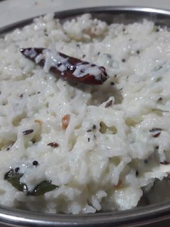 કર્ડ રાઈસ (Curd Rice Recipe In Gujarati) રેસીપી મુખ્ય ફોટો
