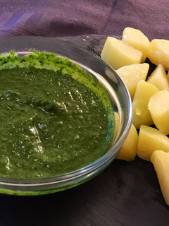 Una foto de Mojo verde con sabor a Canarias 🇮🇨