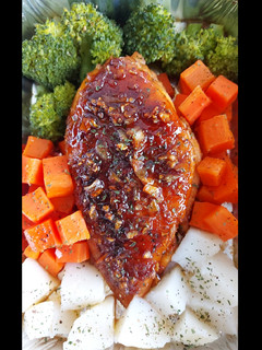Foto resep Honey Butter Garlic Chicken and Veggies