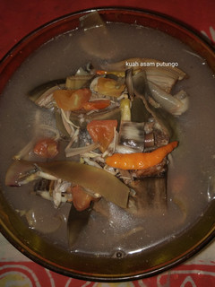 Foto resep Kuah Asam Putungo (jantung pisang)