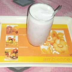 A picture of Jamun Lassi.