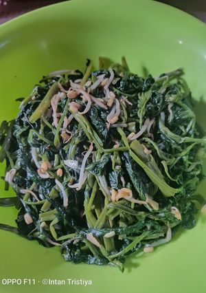 Foto resep Oseng kangkung