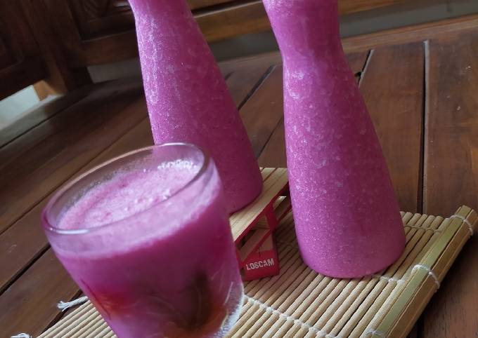 Resep Smoothies Pisang Buah Naga Oatmeal Oleh Ika Mahendra Moenif - Cookpad