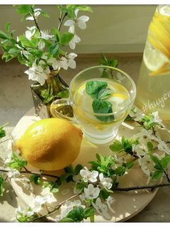 Hình của món #Detox 9 - Trị mụn và da mịn màng [Chanh,Mật ong] 🍯🍋.