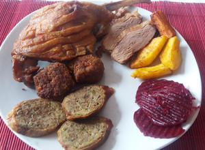 Márton napi libalakoma recept fotója
