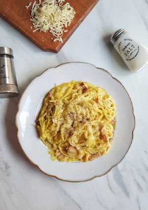 O poză a rețetei Paste carbonara cu smântână.