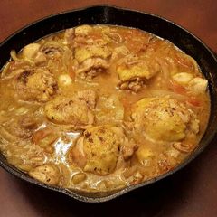 A picture of Rustic Chicken Cacciatore.