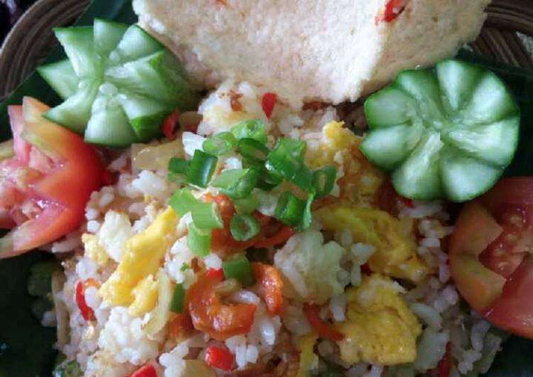 Nasi Goreng Pelangi