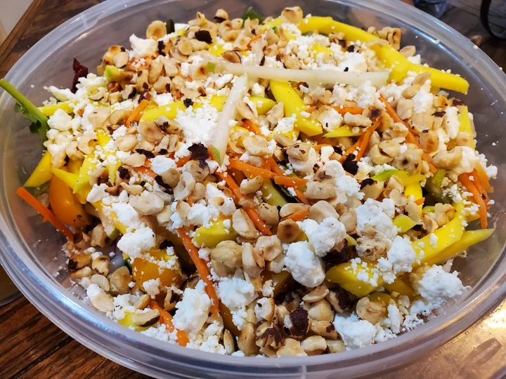 Easy Ways Prepare|Recipe} Mango &amp;amp; Pear summer salad the Delicious