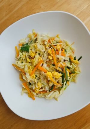 Foto resep Tumis Kubis Wortel Telur (Orak-arik)