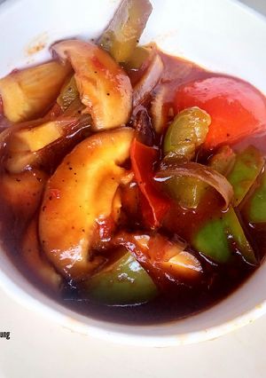A picture of Quick, Light & Refreshing Mushroom Stew (slow cooker Shashouka).
