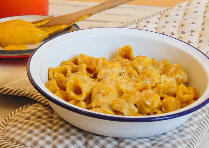 Macaroni Cheese with Hidden Veg