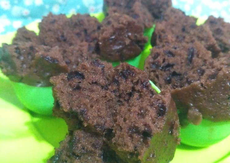 Langkah Mudah untuk Membuat 86. Eggless Cup Cake Chocolate, Menggugah Selera