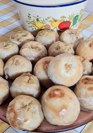 Una foto de Knishes de papa y cebolla 🥔 🧅 Receta tradicional judía 🇮🇱
